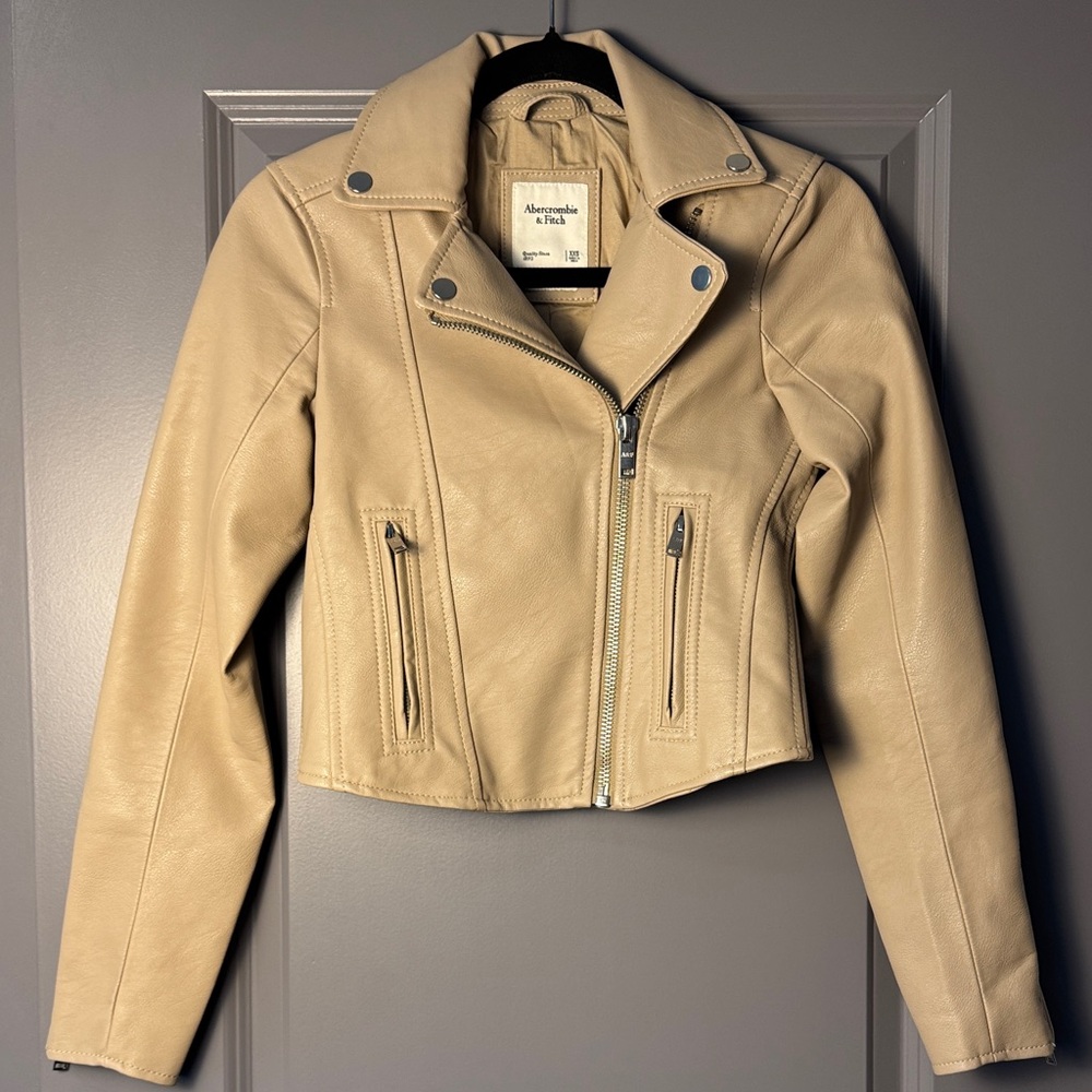 Abercrombie & Fitch Genuine Leather Moto Jacket Beige Cropped XS